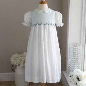 White Smocked Dress Hand Embroidery Cotton Boutique Size 7 Spring Portrait